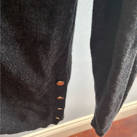 Lot of 4 women’s sweaters- Story, Ann Taylor, Jun & Ivy - Picture 3 of 12